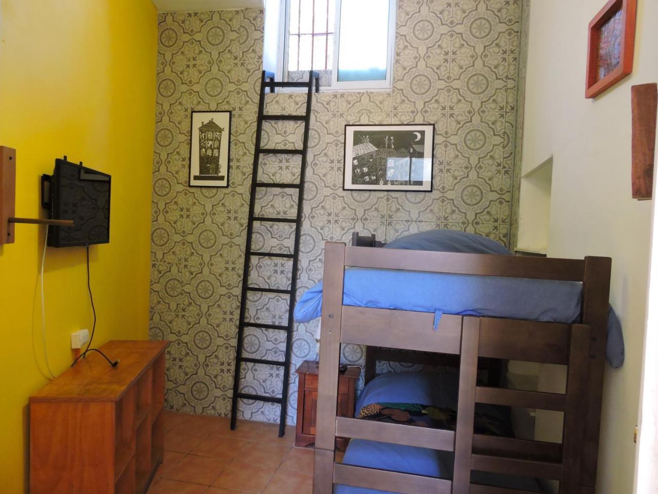 Hostal Casa Verde Limon 발파라이소 외부 사진