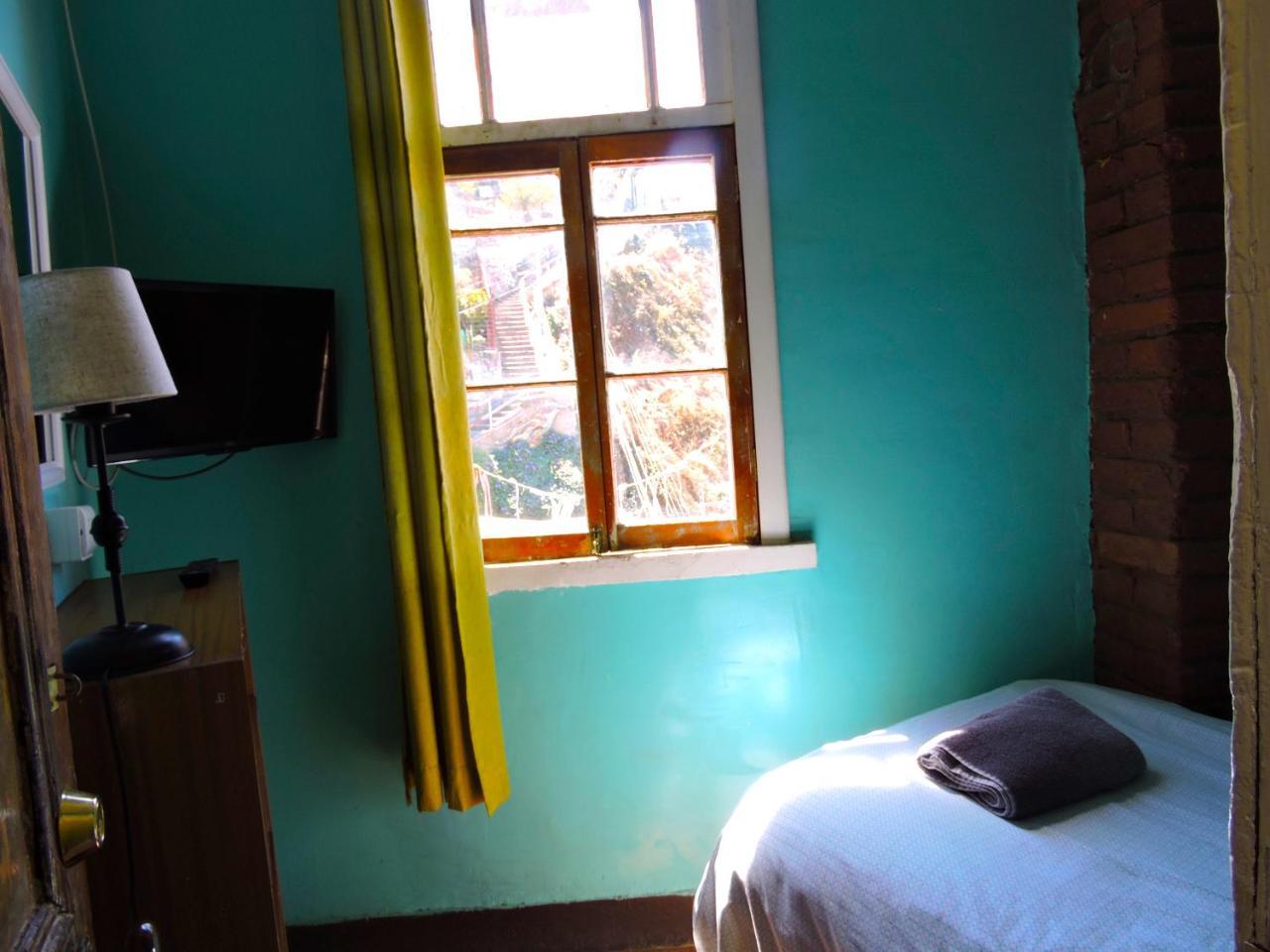 Hostal Casa Verde Limon 발파라이소 외부 사진